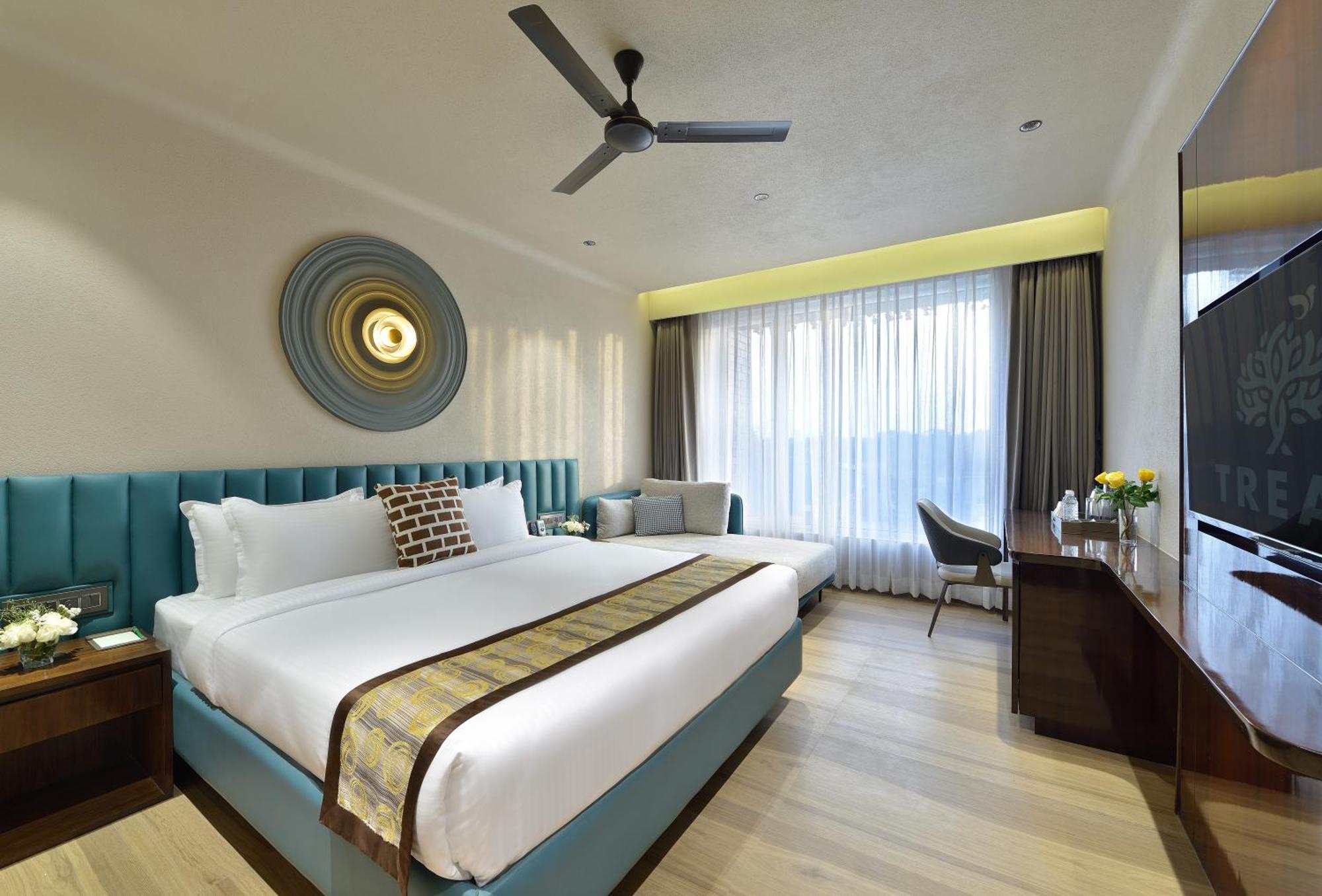 Urbane By Treat Daman Hotel Luaran gambar